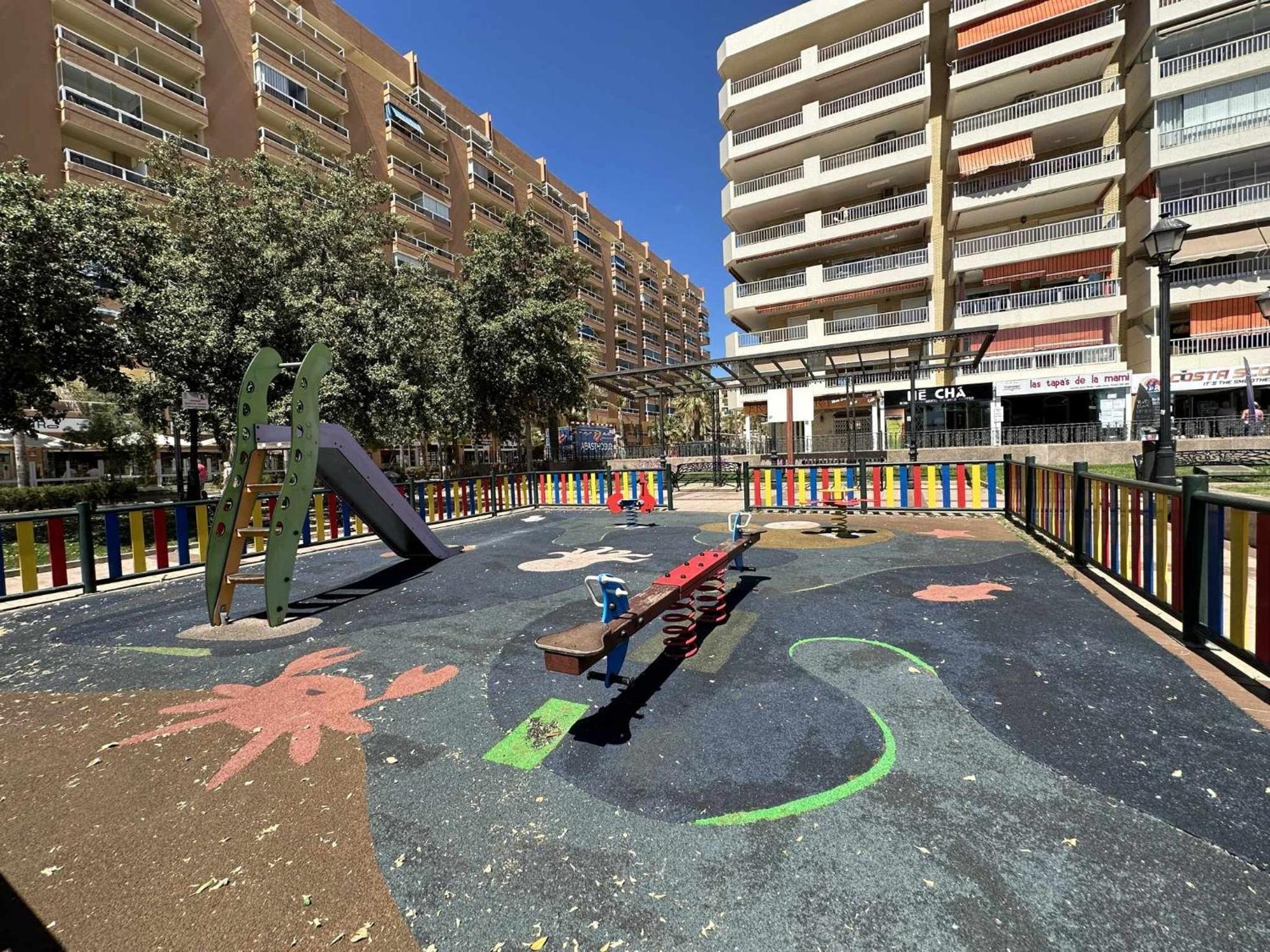 Estudio Pyr Privado Frente Al Puerto De Fuengirola Exterior foto